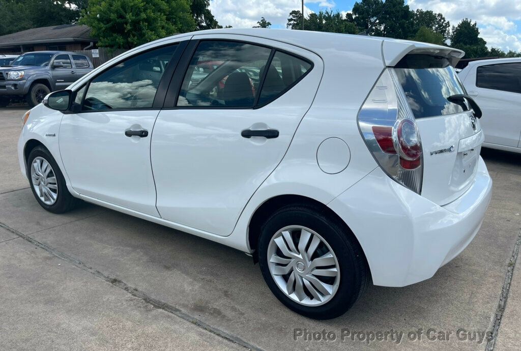 2013 Toyota Prius c 5dr Hatchback Two - 22483511 - 9