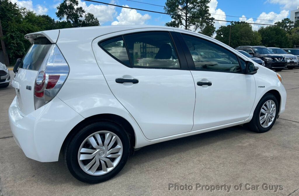 2013 Toyota Prius c 5dr Hatchback Two - 22483511 - 5