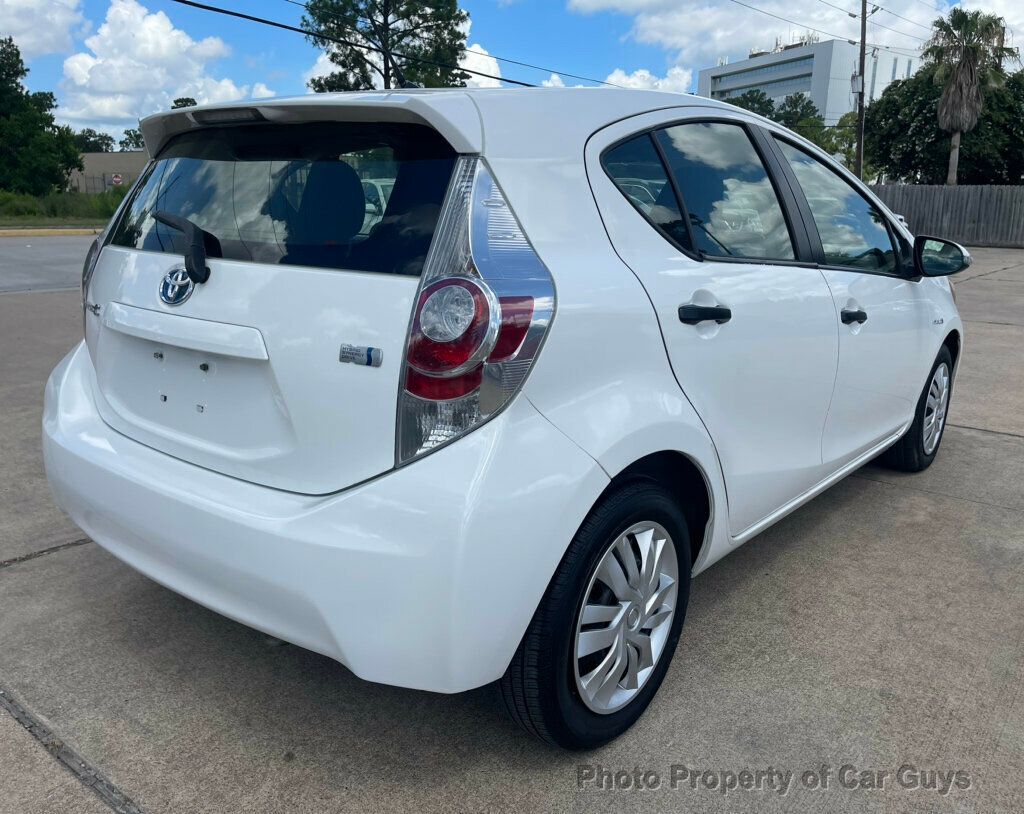 2013 Toyota Prius c 5dr Hatchback Two - 22483511 - 6