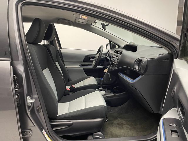 2013 Toyota Prius c 5dr Hatchback Two - 22980334 - 15