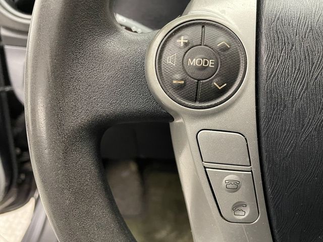 2013 Toyota Prius c 5dr Hatchback Two - 22980334 - 20