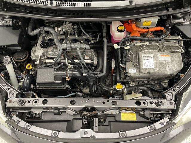 2013 Toyota Prius c 5dr Hatchback Two - 22980334 - 36