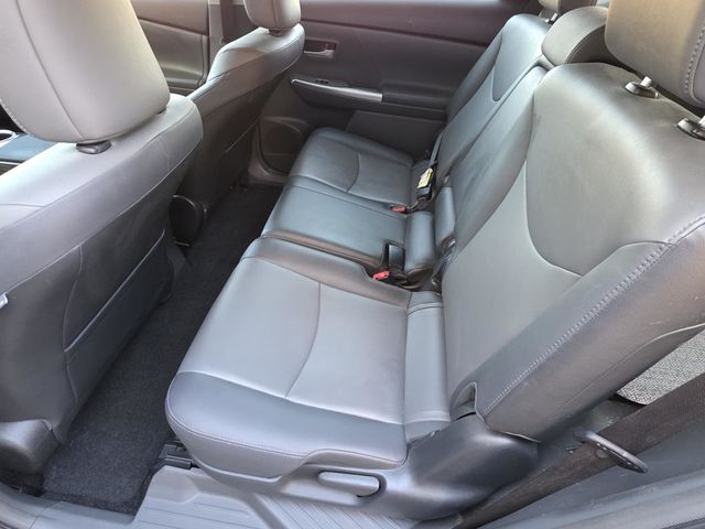 2013 Toyota Prius v  - 22982682 - 8