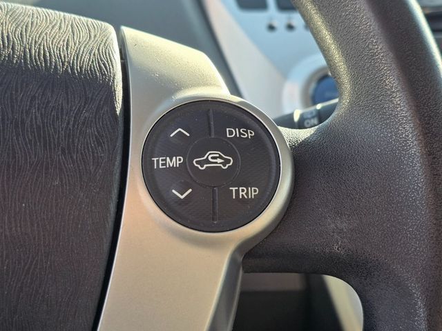 2013 Toyota Prius v  - 22960451 - 23