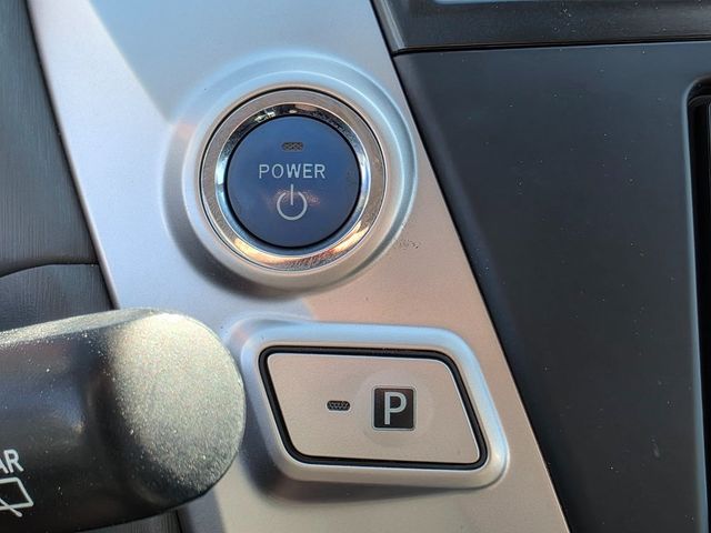 2013 Toyota Prius v  - 22960451 - 29