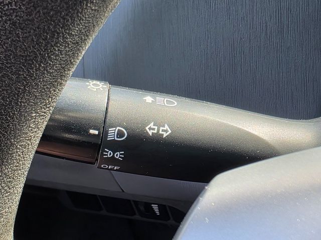 2013 Toyota Prius v  - 22960451 - 35