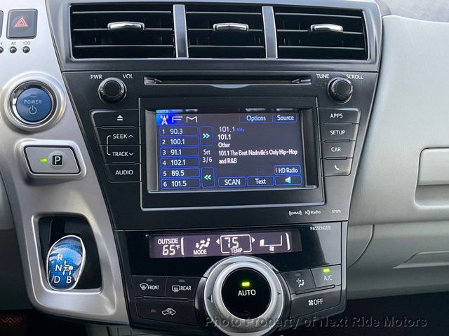 2013 Toyota Prius v 2013 TOYOTA PRIUS V HYBRID FIVE LEATHER NEW TIRES 615-730-9991 - 23097931 - 17