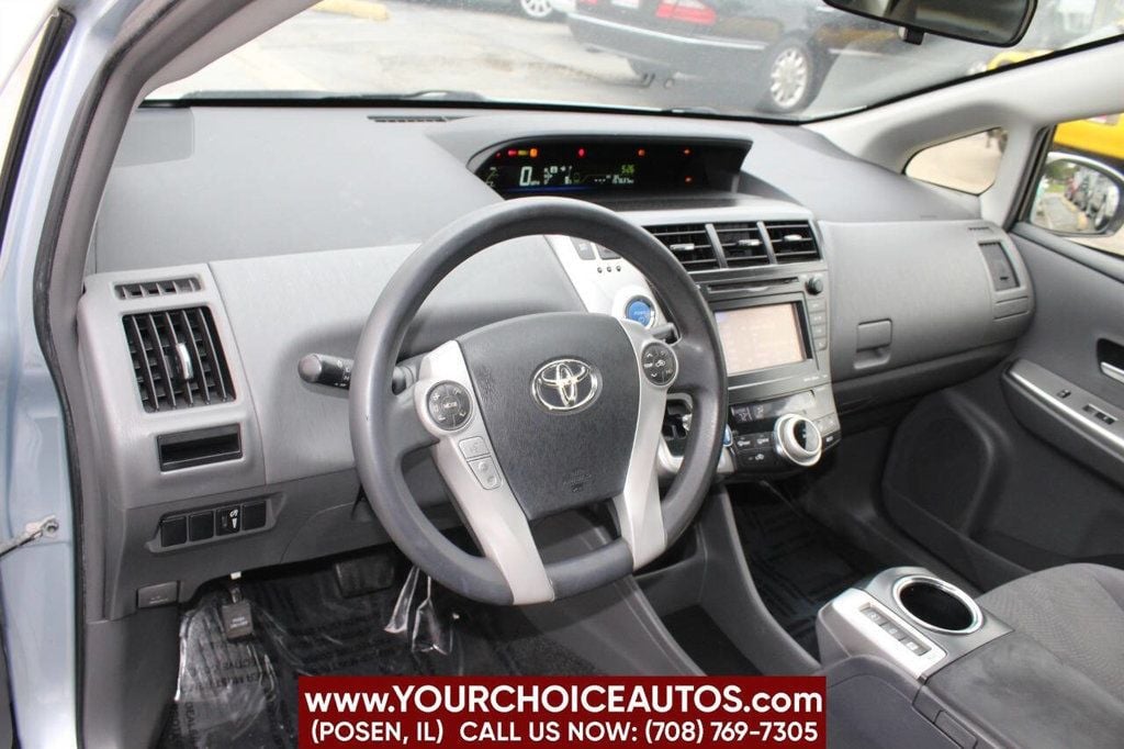 2013 Toyota Prius v 5dr Wagon Five - 22547027 - 11