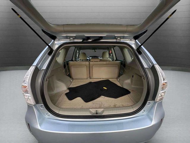 2013 Toyota Prius v 5dr Wagon Five - 22940469 - 11
