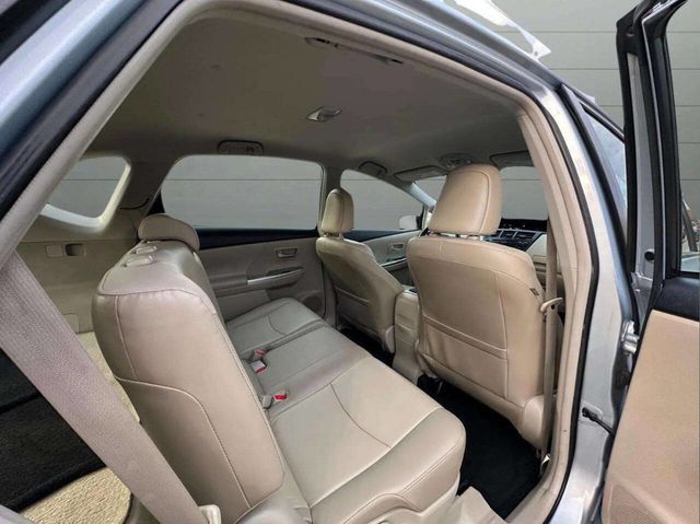 2013 Toyota Prius v 5dr Wagon Five - 22940469 - 12