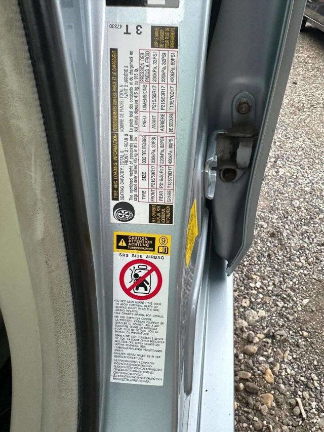 2013 Toyota Prius v 5dr Wagon Five - 22940469 - 25