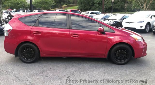 2013 Toyota Prius v 5dr Wagon Three - 20228811 - 10