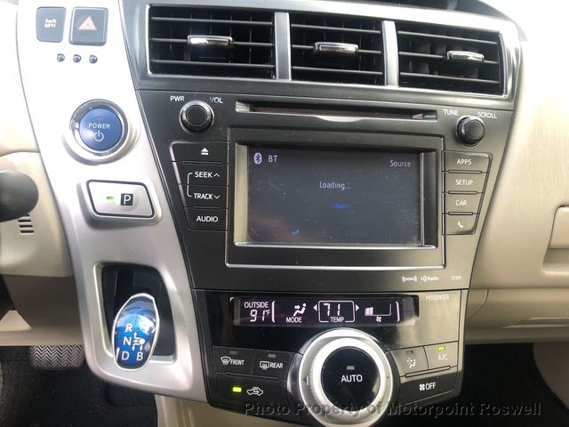 2013 Toyota Prius v 5dr Wagon Three - 20228811 - 18