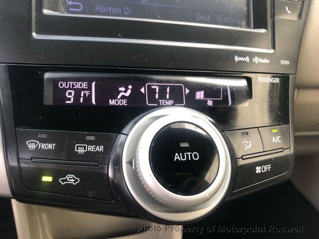 2013 Toyota Prius v 5dr Wagon Three - 20228811 - 21