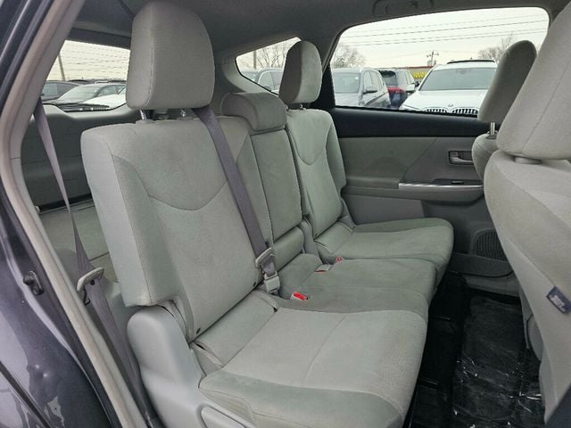 2013 Toyota Prius v 5dr Wagon Three - 22981028 - 16