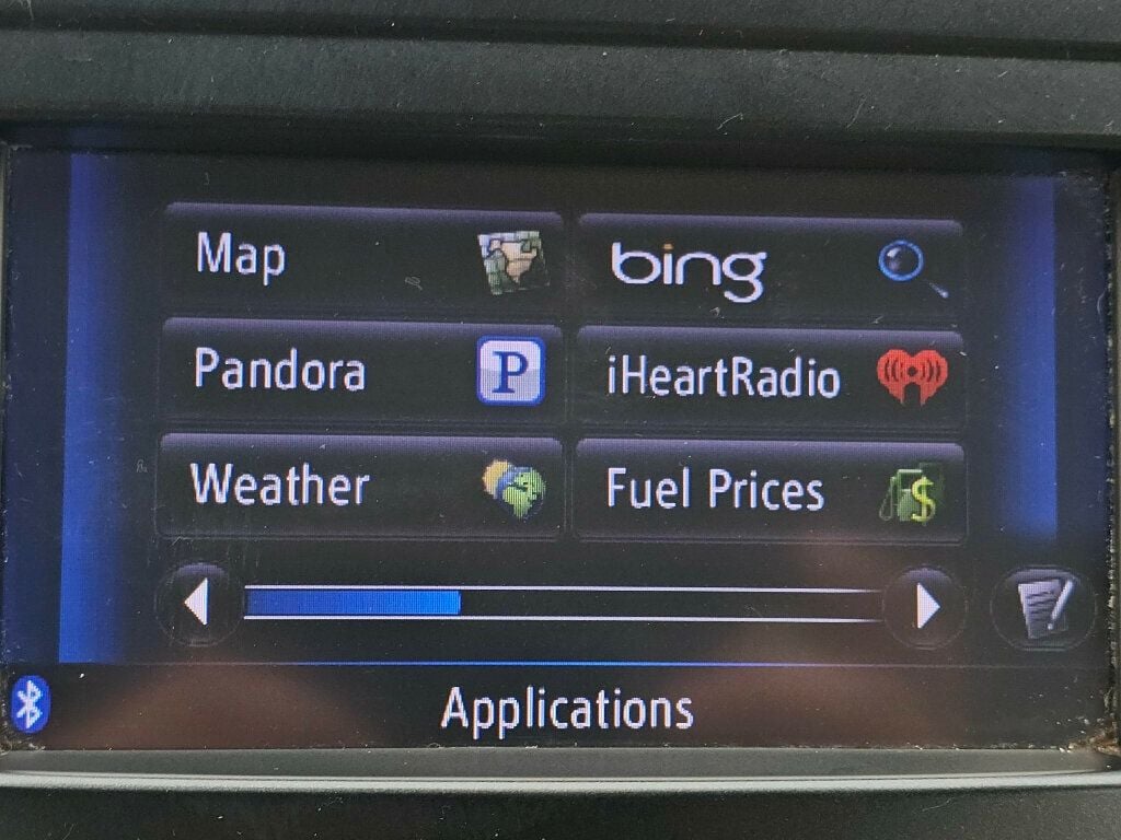 2013 Toyota Prius v 5dr Wagon Three - 22981028 - 22