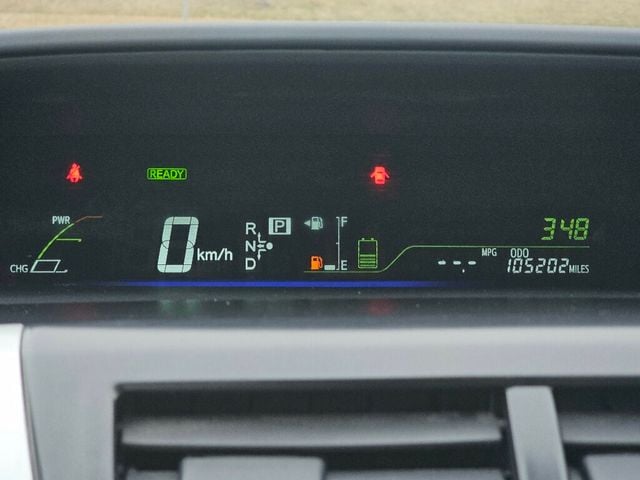 2013 Toyota Prius v 5dr Wagon Three - 22981028 - 30