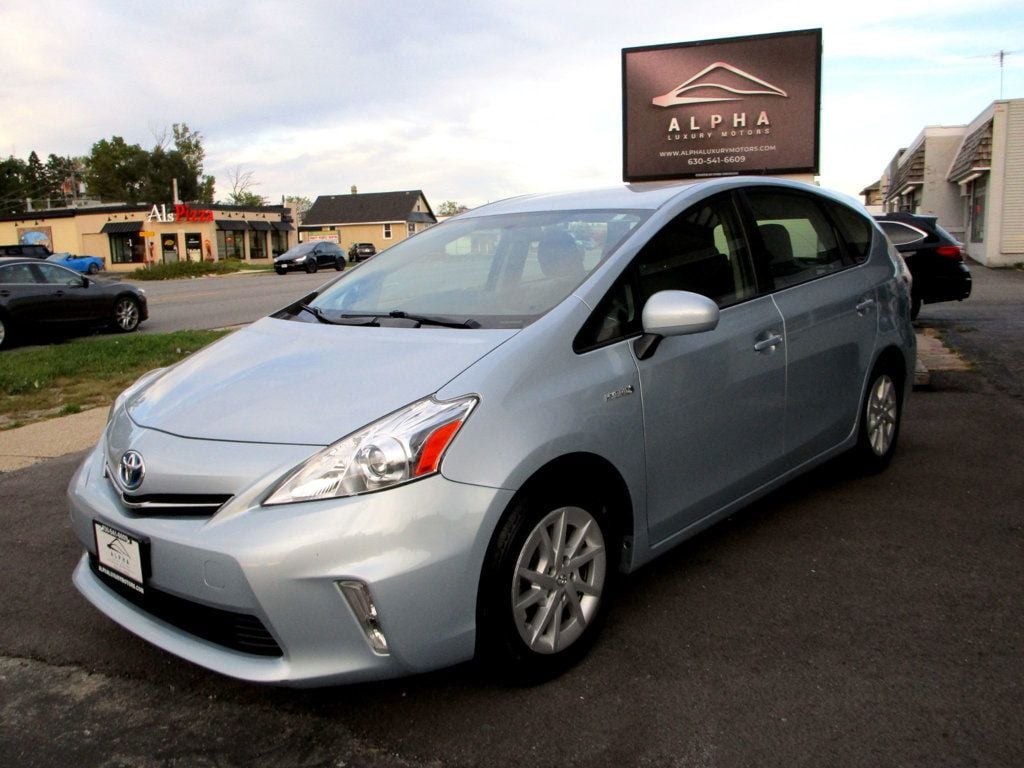 2013 Toyota Prius v 5dr Wagon Two - 22616694 - 5