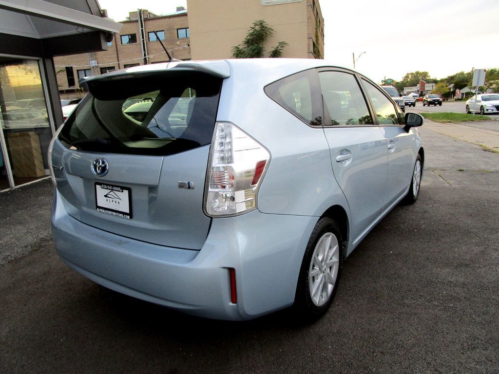 2013 Toyota Prius v 5dr Wagon Two - 22616694 - 7