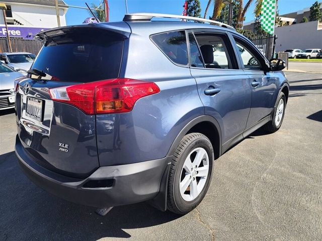 2013 Toyota RAV4  - 22930914 - 1