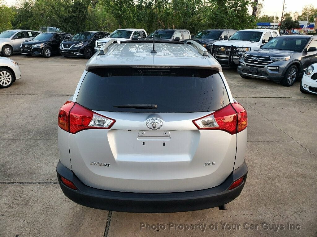 2013 Toyota RAV4 4dr XLE - 22667027 - 15