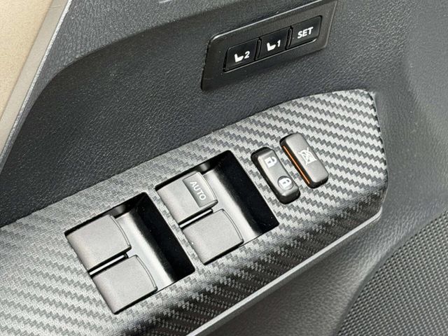 2013 Toyota RAV4 AWD 4dr Limited - 23005606 - 17