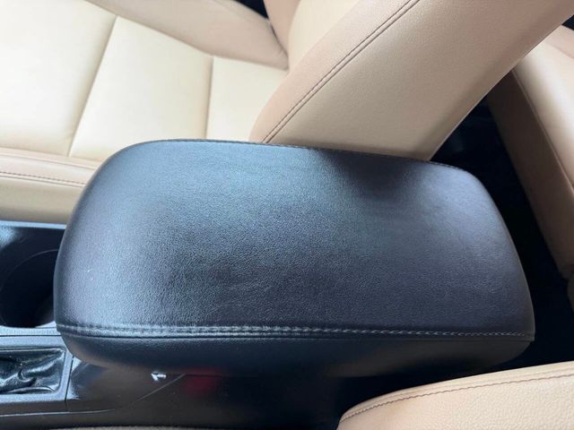 2013 Toyota RAV4 AWD 4dr Limited - 23005606 - 46