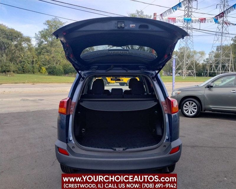 2013 Toyota RAV4 AWD 4dr XLE - 22925818 - 21