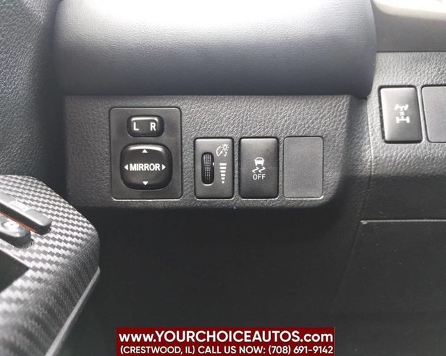 2013 Toyota RAV4 AWD 4dr XLE - 22925818 - 26