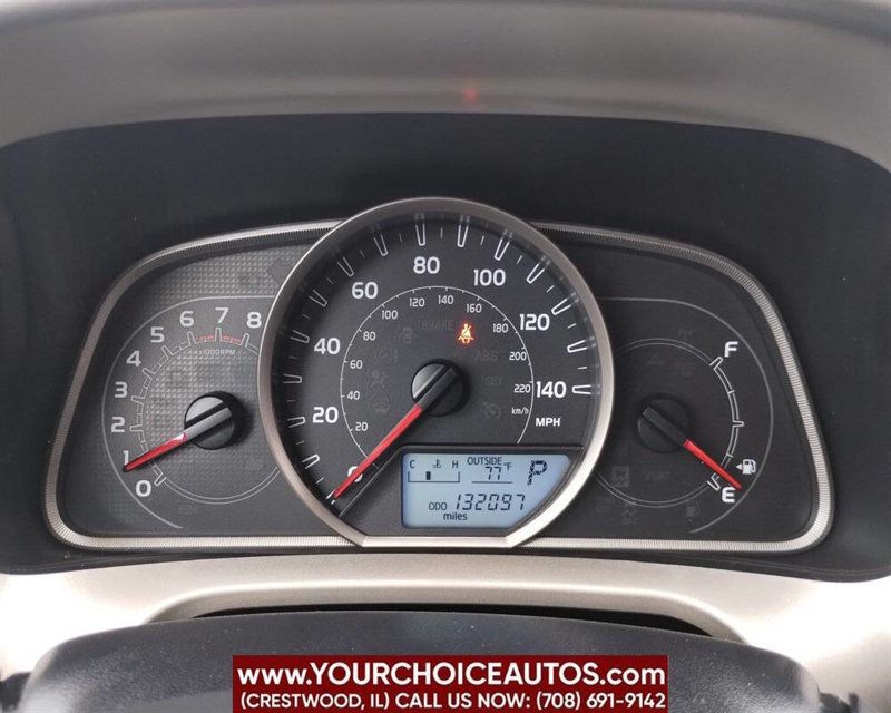 2013 Toyota RAV4 AWD 4dr XLE - 22925818 - 28