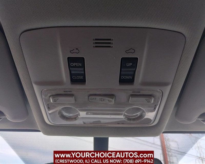 2013 Toyota RAV4 AWD 4dr XLE - 22925818 - 36