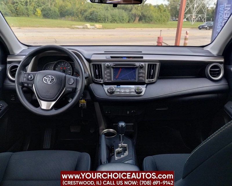 2013 Toyota RAV4 AWD 4dr XLE - 22925818 - 38