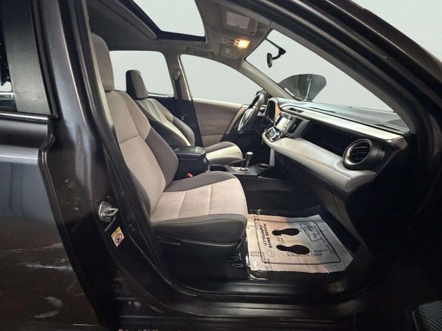 2013 Toyota RAV4 AWD 4dr XLE - 22979608 - 23