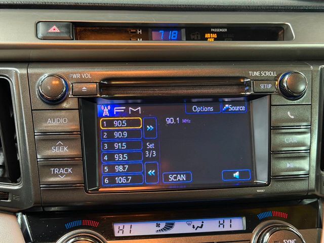 2013 Toyota RAV4 AWD 4dr XLE - 22979608 - 36