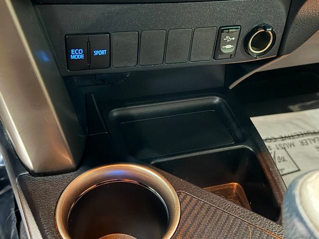 2013 Toyota RAV4 AWD 4dr XLE - 22979608 - 39