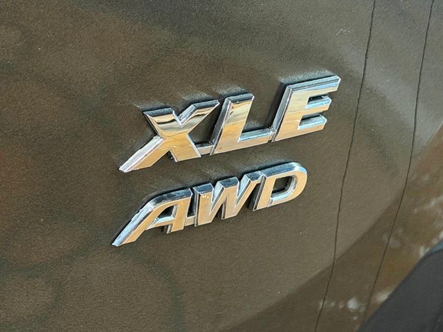2013 Toyota RAV4 AWD 4dr XLE - 22979608 - 5