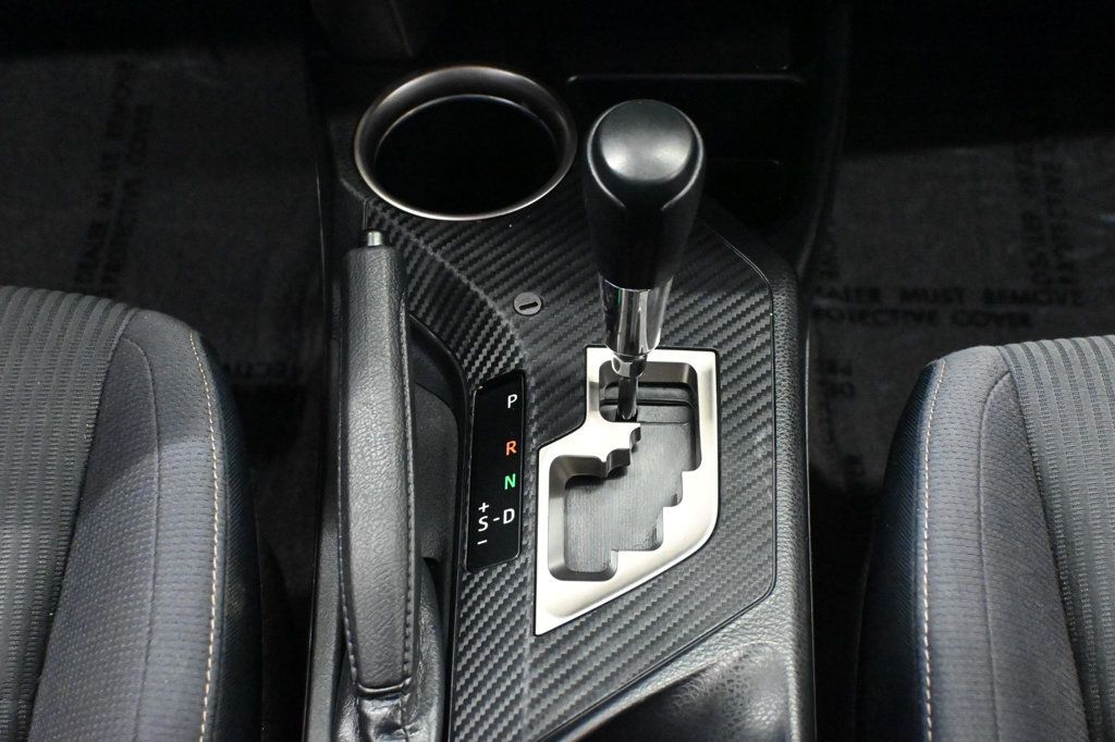 Toyota RAV4 photo 15