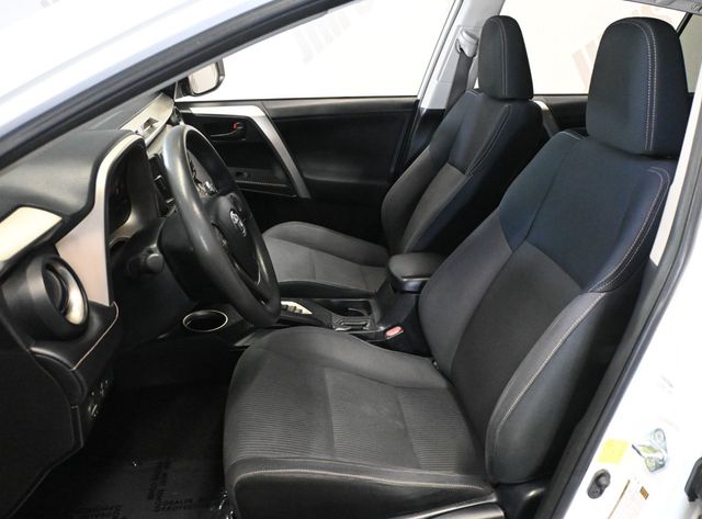 2013 Toyota RAV4 FWD 4dr XLE - 23084215 - 15