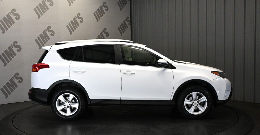 Toyota RAV4 photo 4