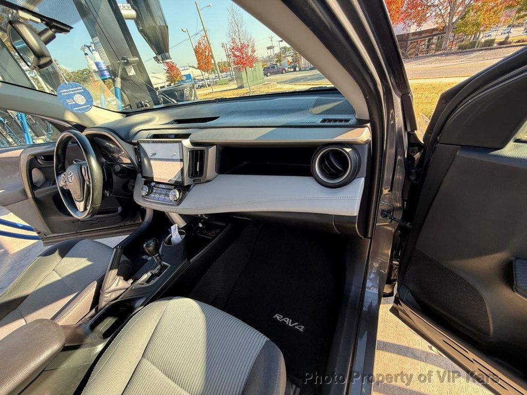 2013 Toyota RAV4 FWD 4dr XLE - 22942884 - 8