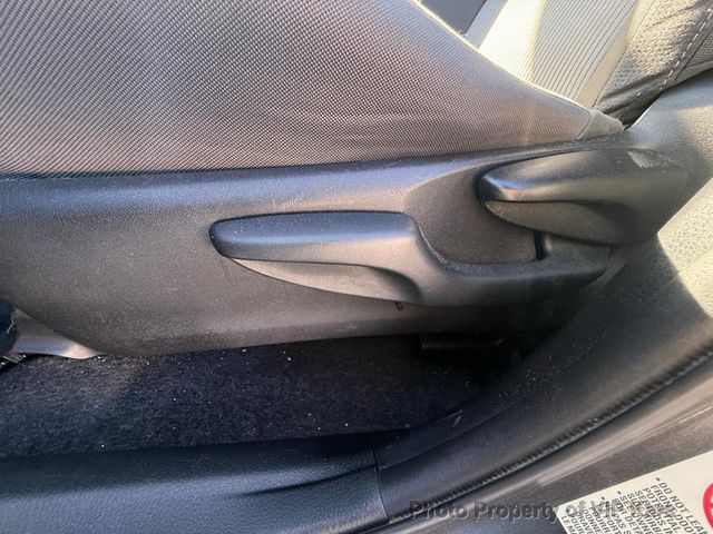 2013 Toyota RAV4 FWD 4dr XLE - 22942884 - 11