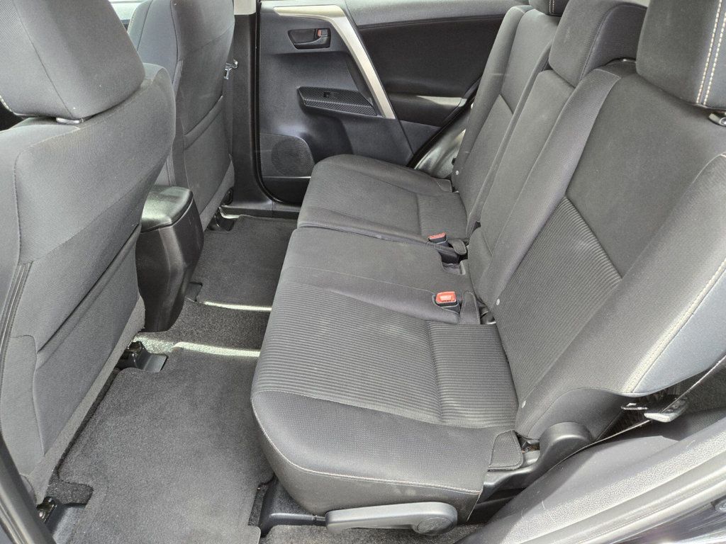 2013 Toyota RAV4 FWD 4dr XLE - 22930568 - 9