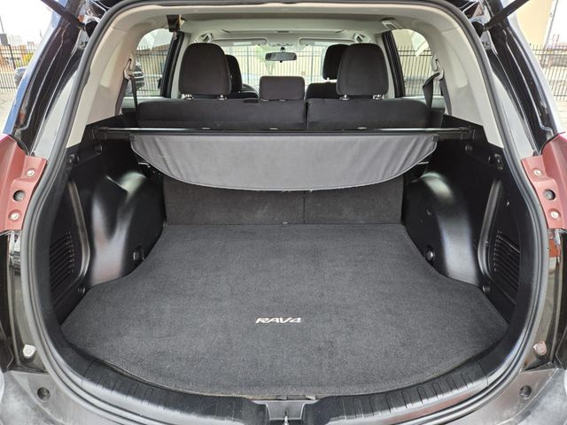 2013 Toyota RAV4 FWD 4dr XLE - 22930568 - 12