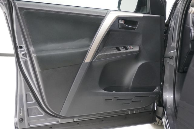 2013 Toyota RAV4 FWD 4dr XLE - 23001710 - 12