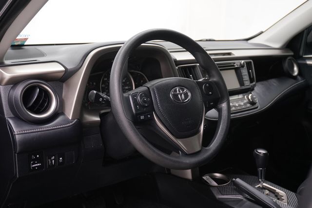2013 Toyota RAV4 FWD 4dr XLE - 23001710 - 8