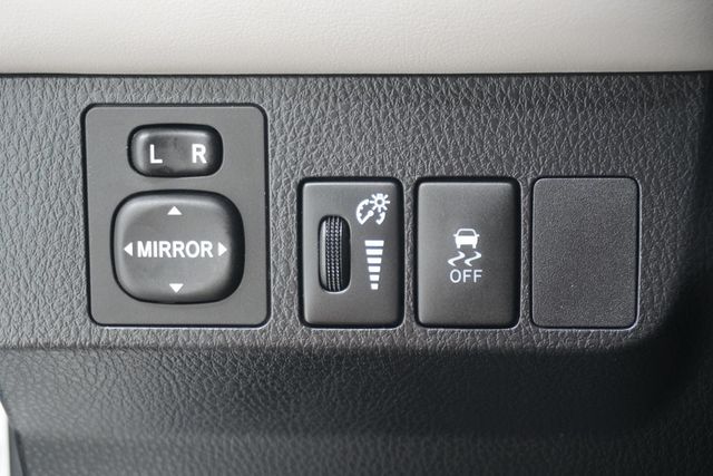 2013 Toyota RAV4 FWD 4dr XLE - 23031175 - 21