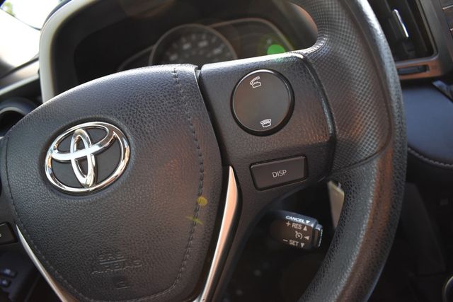 2013 Toyota RAV4 FWD 4dr XLE - 23023814 - 8