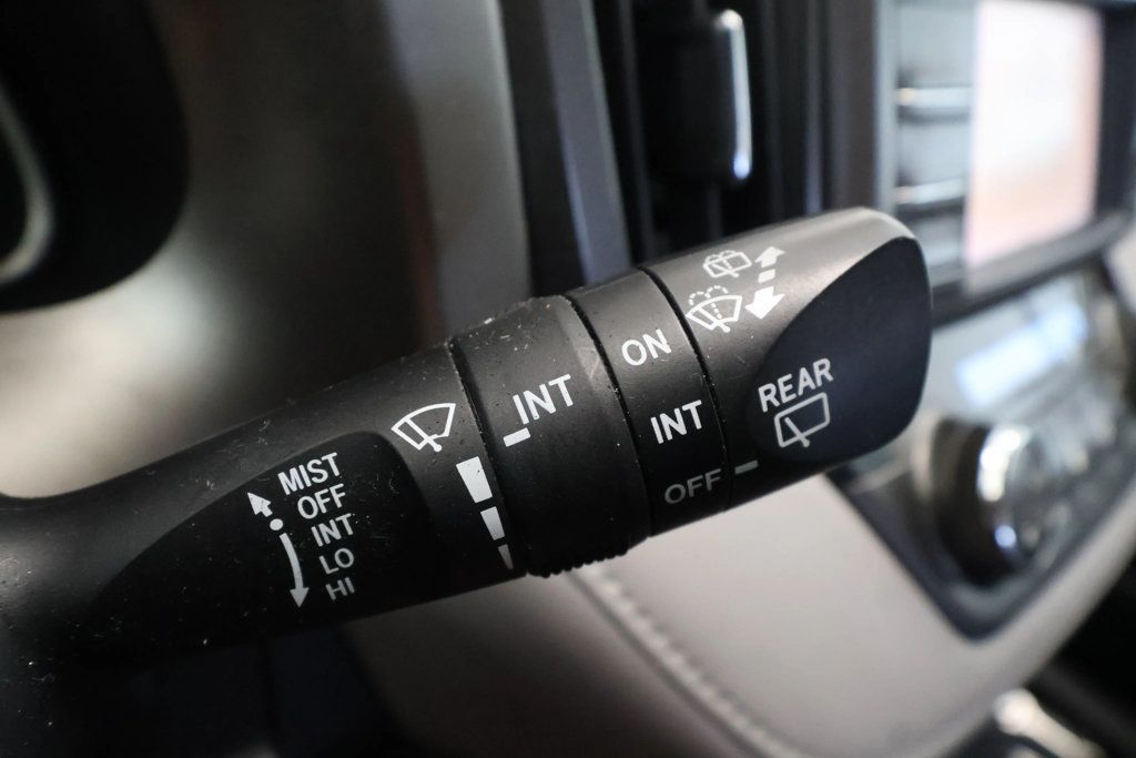 2013 Toyota RAV4 FWD 4dr XLE - 22932254 - 27