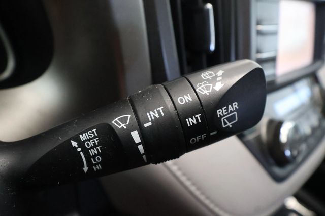 2013 Toyota RAV4 FWD 4dr XLE - 22932254 - 27
