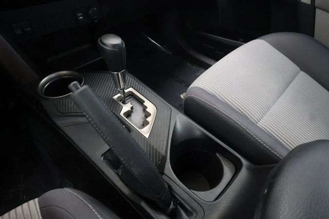 2013 Toyota RAV4 FWD 4dr XLE - 22932254 - 30